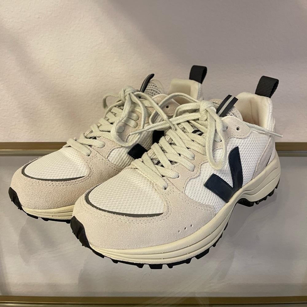Veja Venturi Sneaker